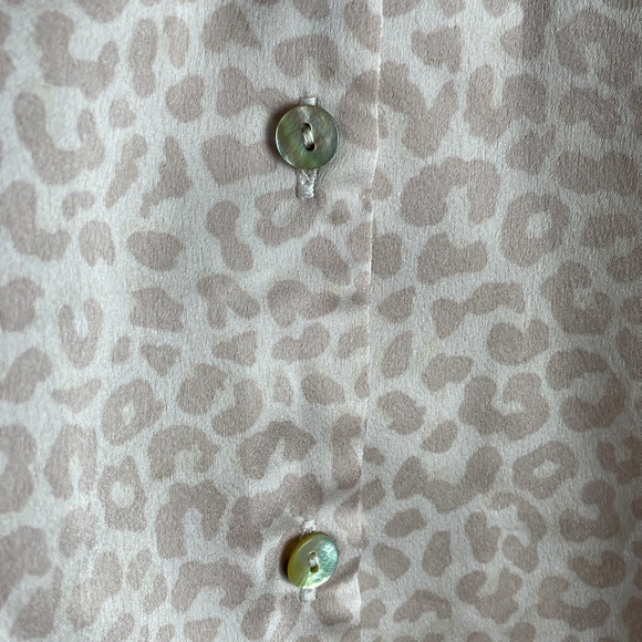 Satin Light Pink Leopard Top - Picture 2 of 2